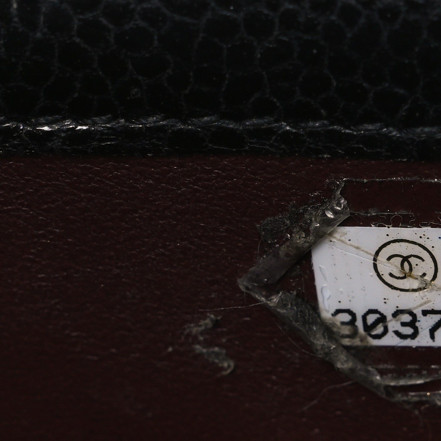 Caviar Quilted Classic Phone Holder Black