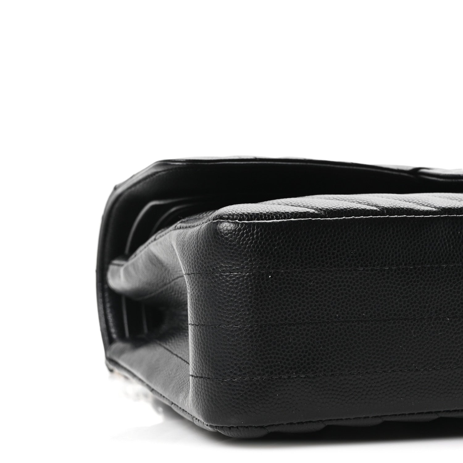 Caviar Chevron Quilted Medium Double Flap Black