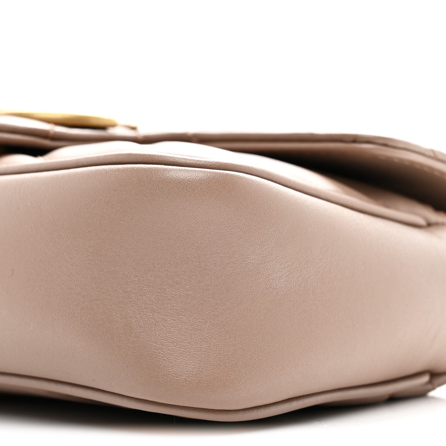Calfskin Matelasse Super Mini GG Marmont Shoulder Bag Porcelain Rose