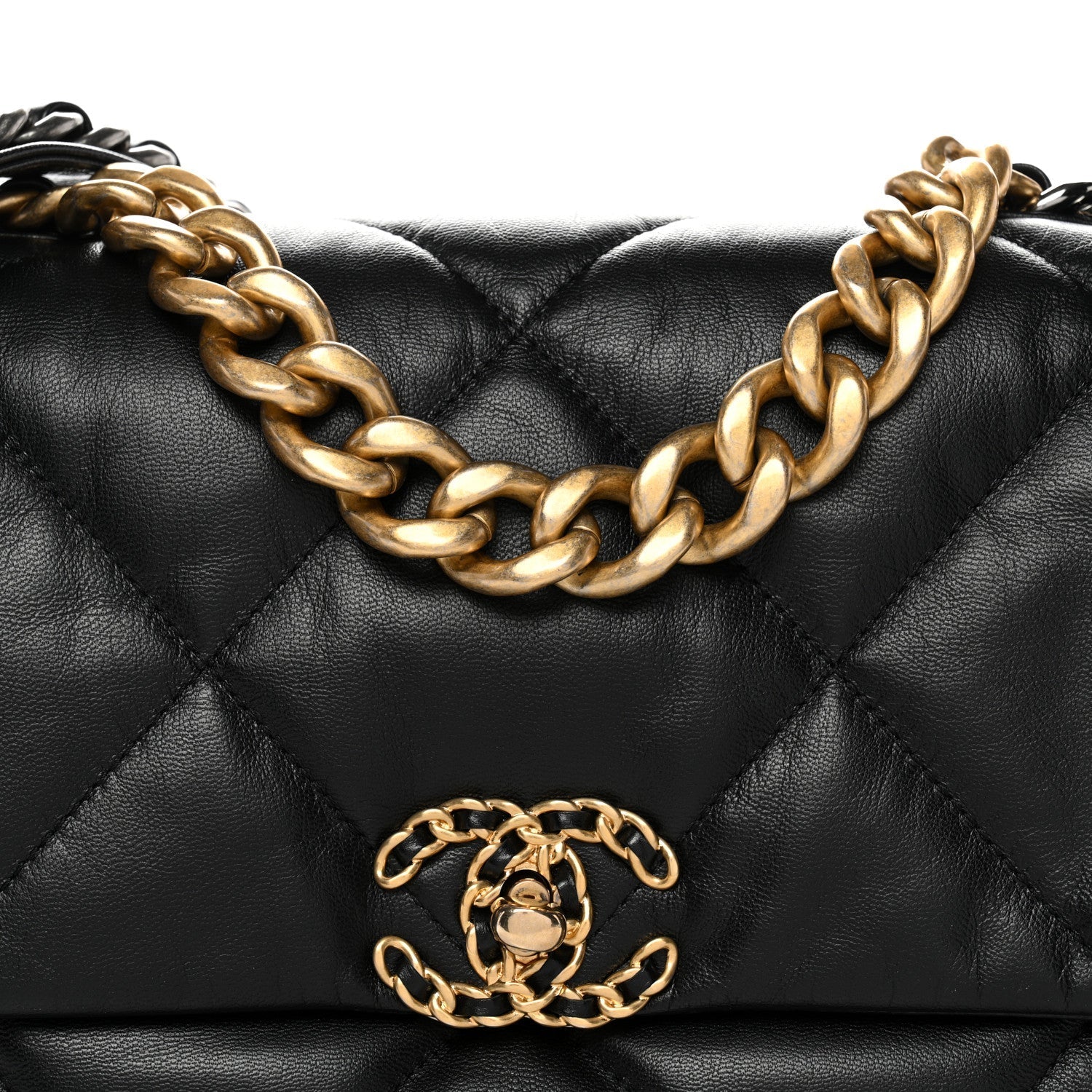 Goatskin Quilted Large CHNL 19 Flap Black