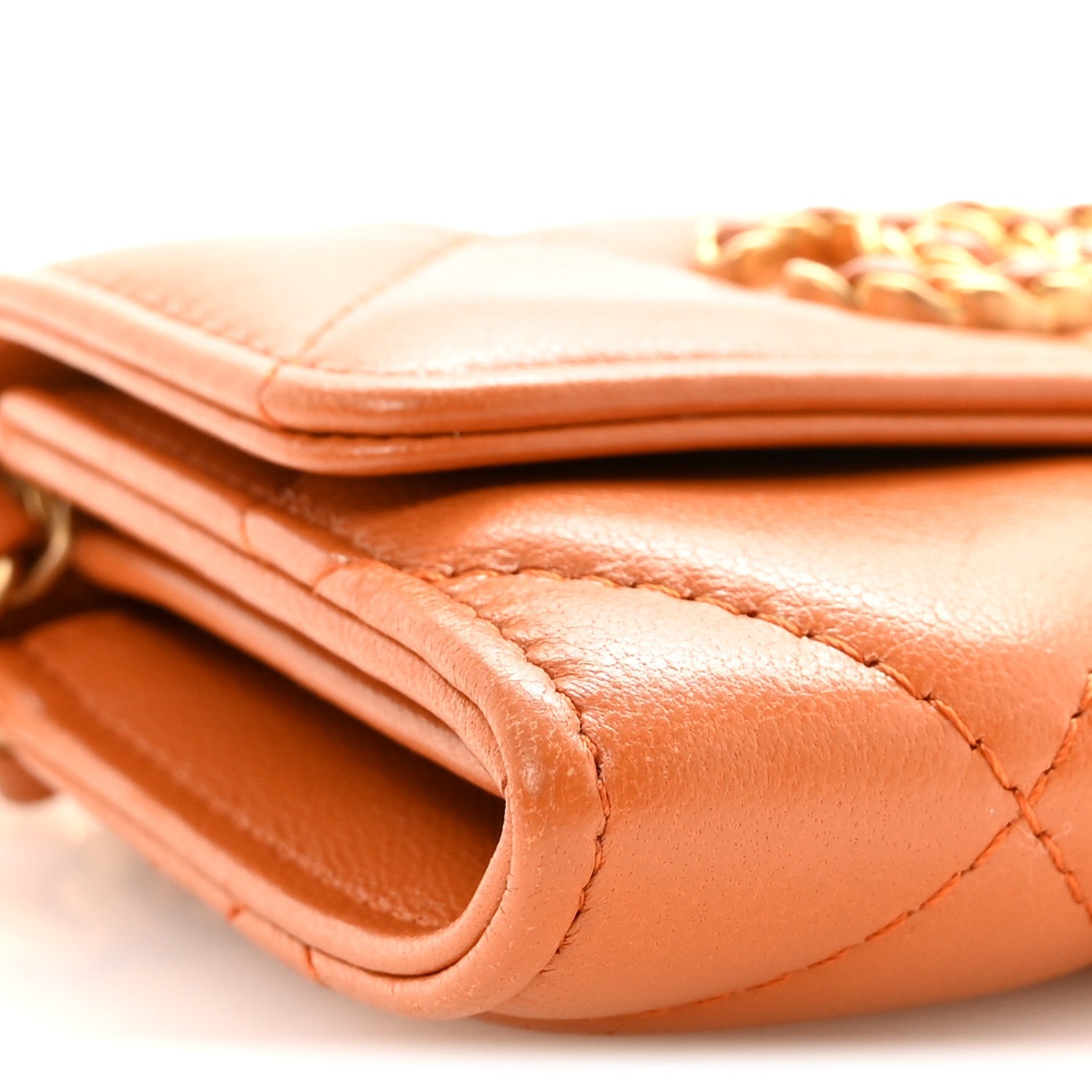 Lambskin Quilted CHNL 19 Flap Coin Purse With Chain Light Brown