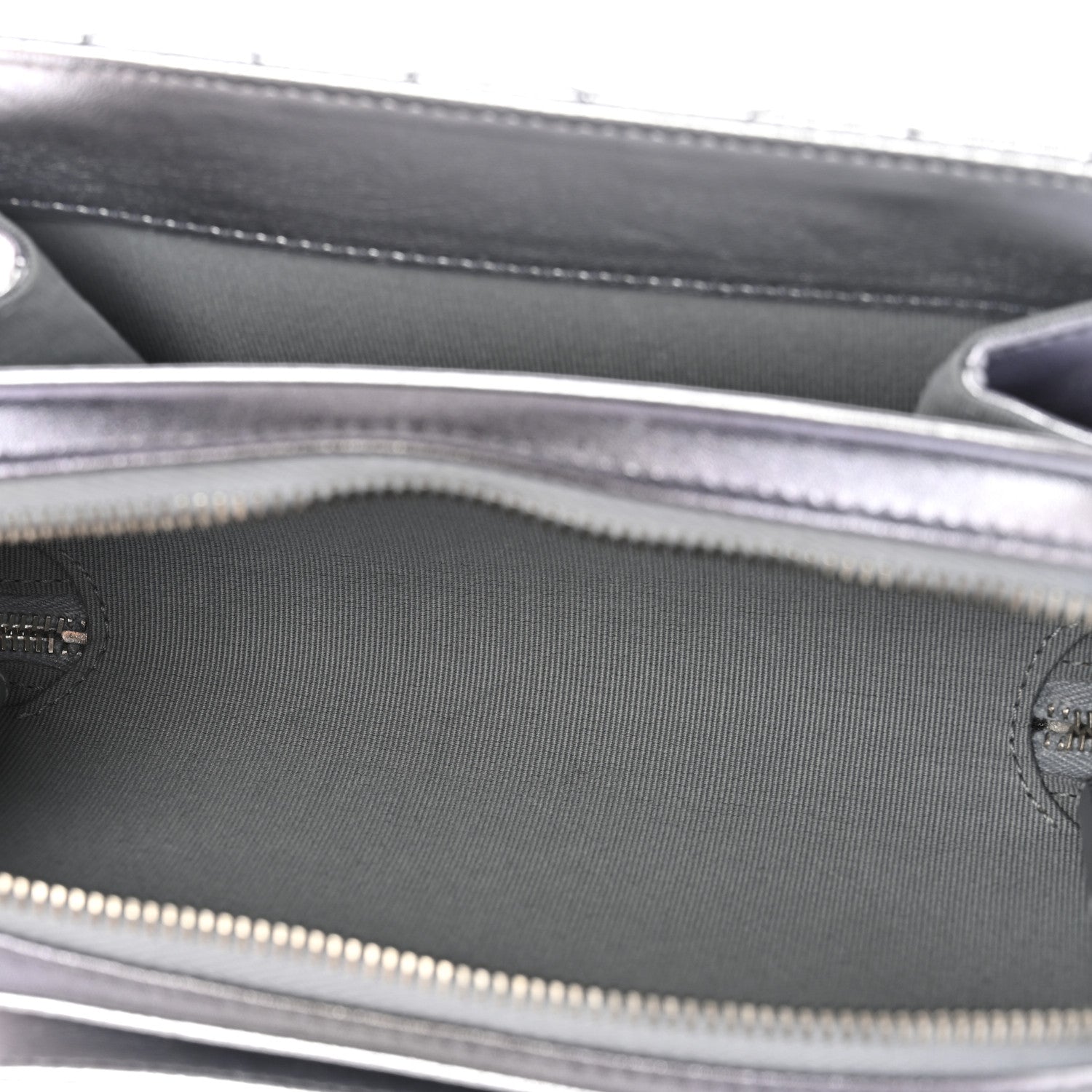 Metallic Lambskin Like A Wallet Flap Silvery Black