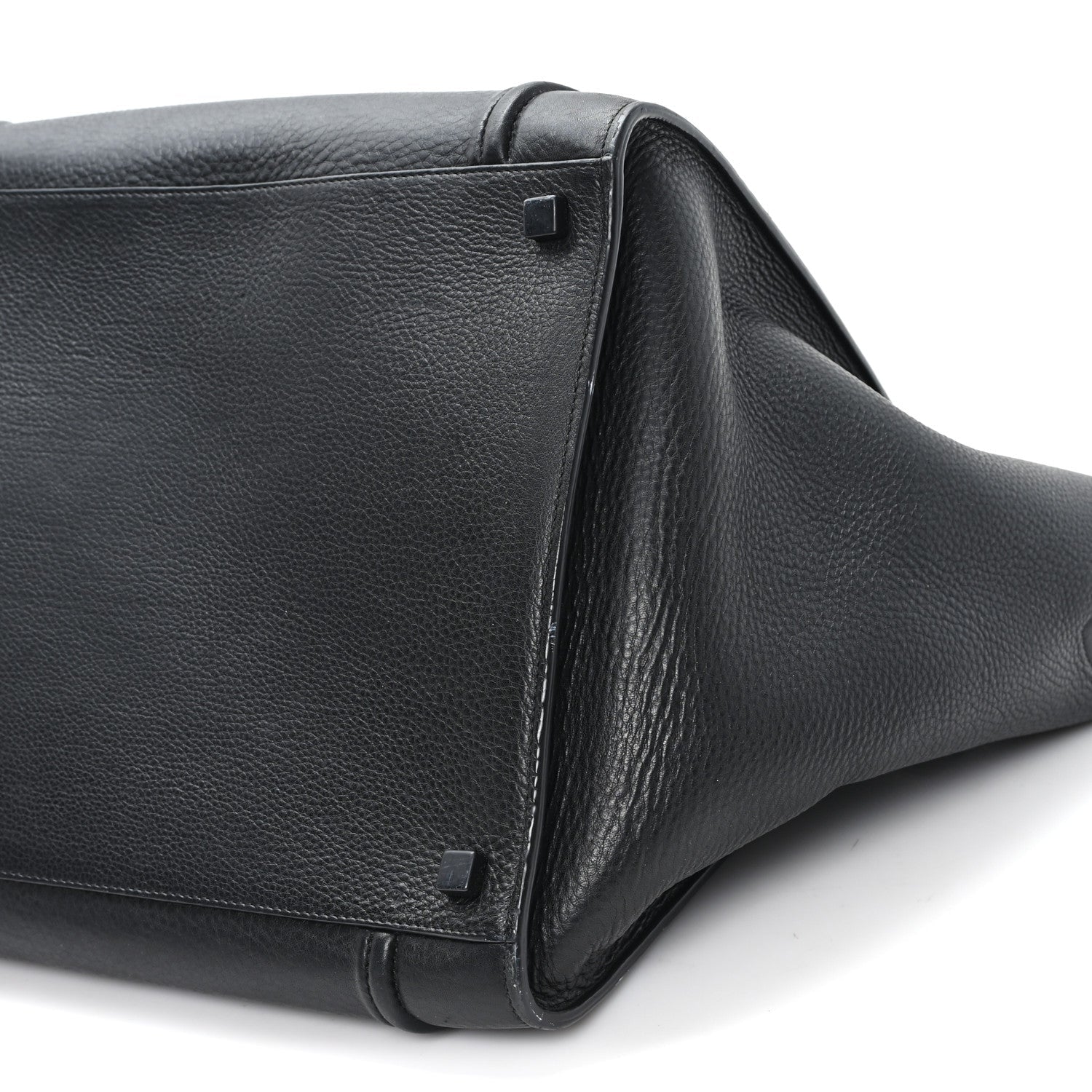 Supple Calfskin Medium Phantom Luggage Black