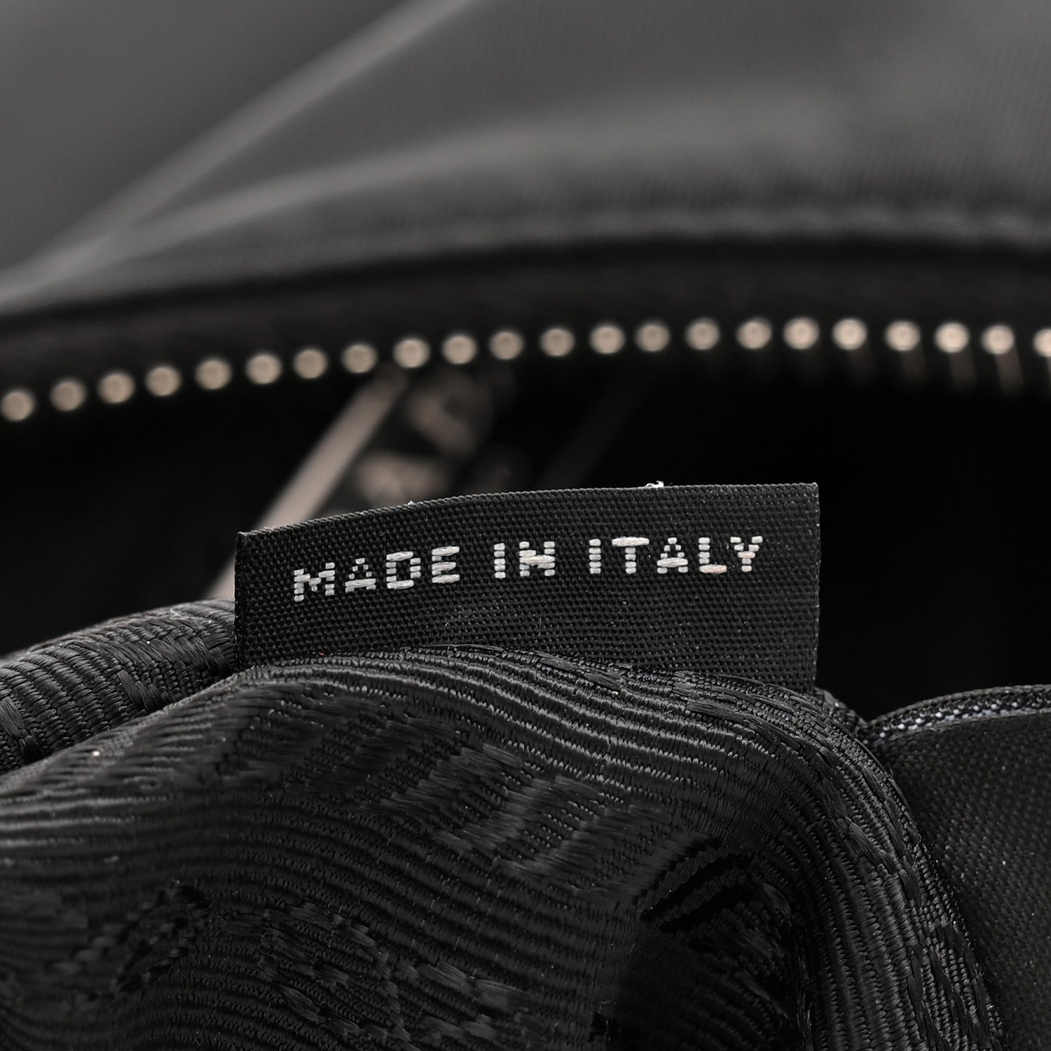 Nylon Re-Edition 2005 Shoulder Bag Black