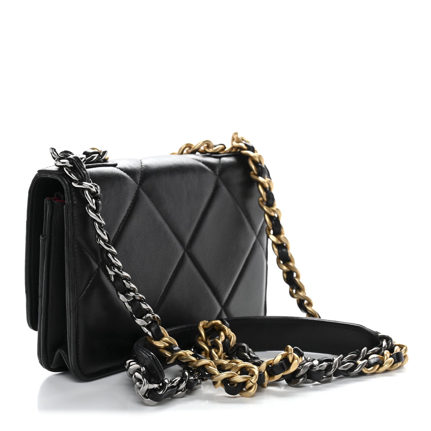 Lambskin Quilted CHNL 19 Wallet On Chain WOC Black