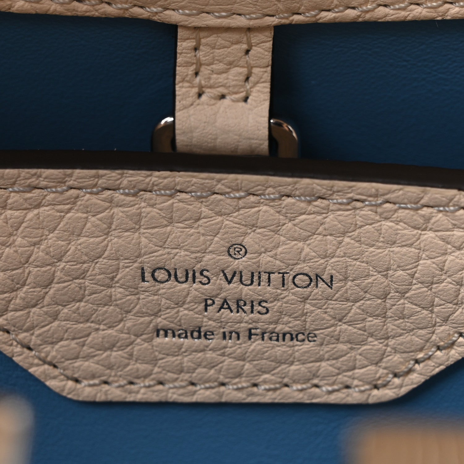 Taurillon Capucines MM Gradient Blue