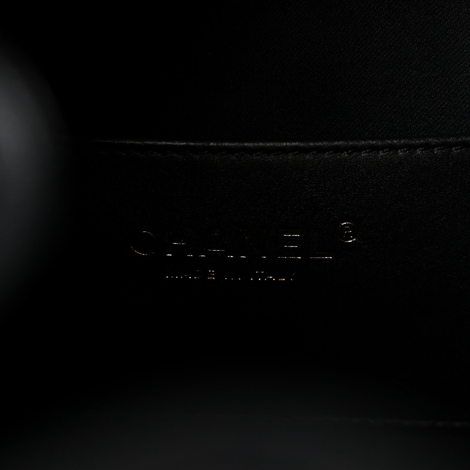 Caviar Quilted Small CHNL 25 Handbag Black