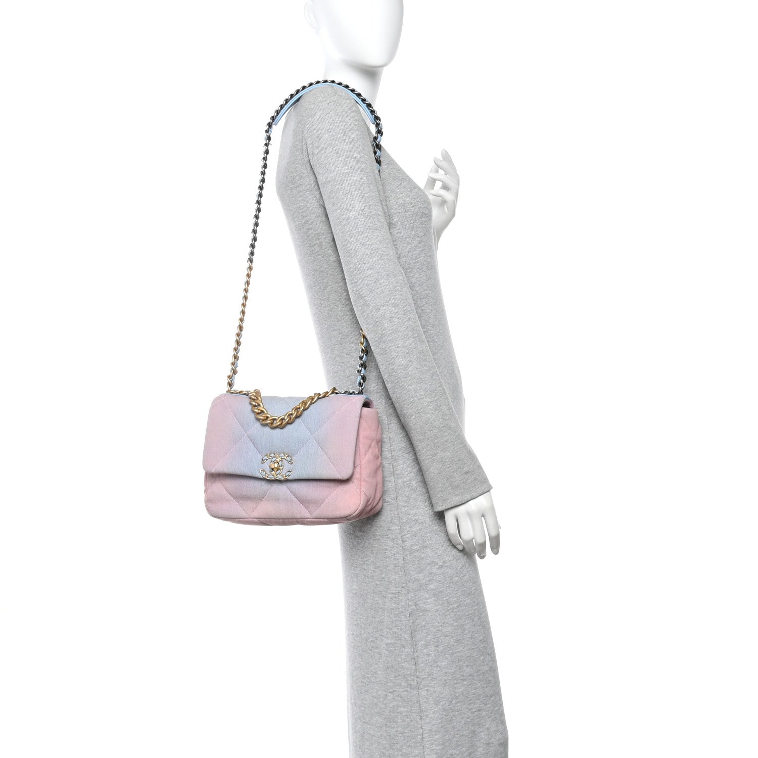 Denim Quilted Medium CHNL 19 Flap Blue Pink