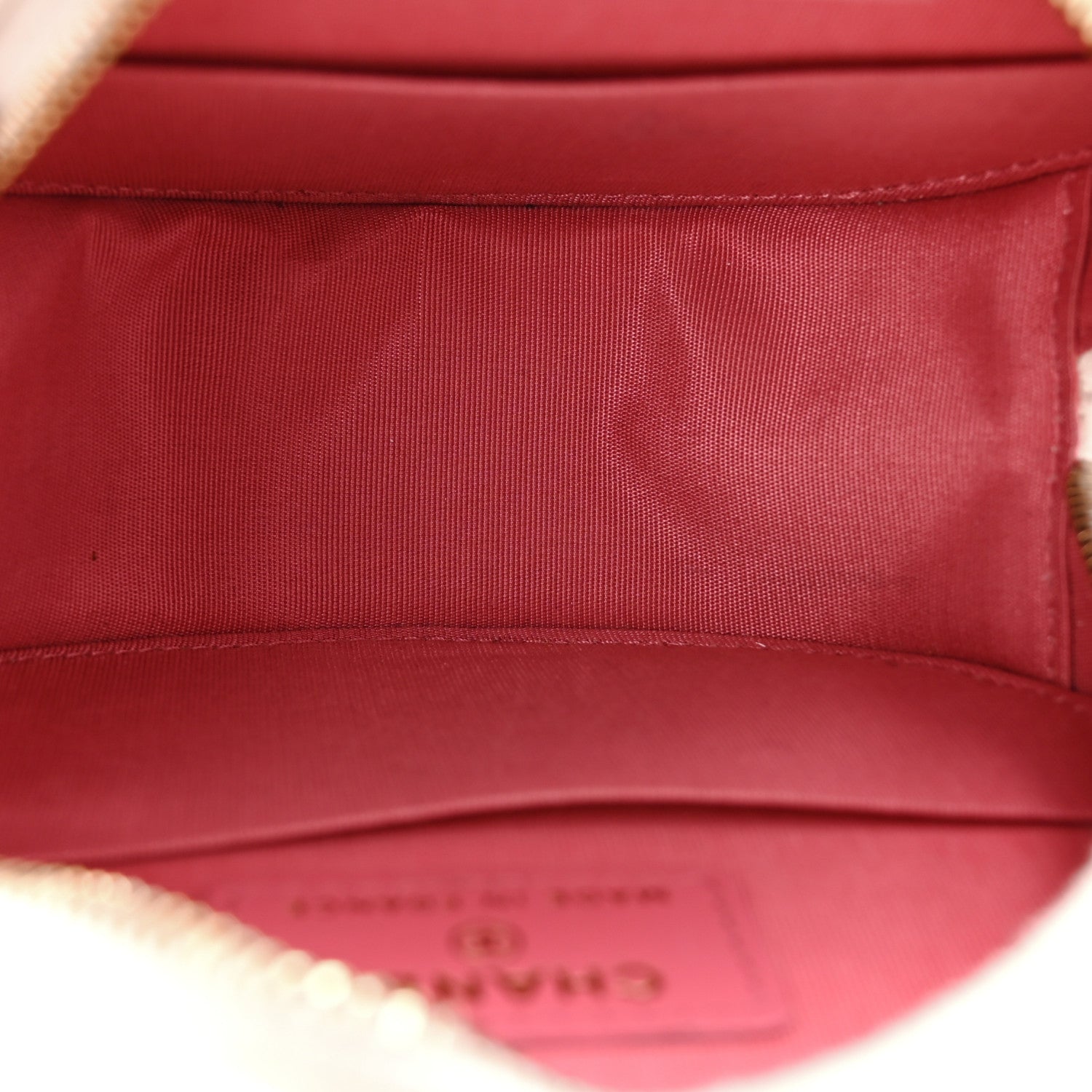 Shiny Goatskin Quilted CHNL 19 Round Clutch With Chain White