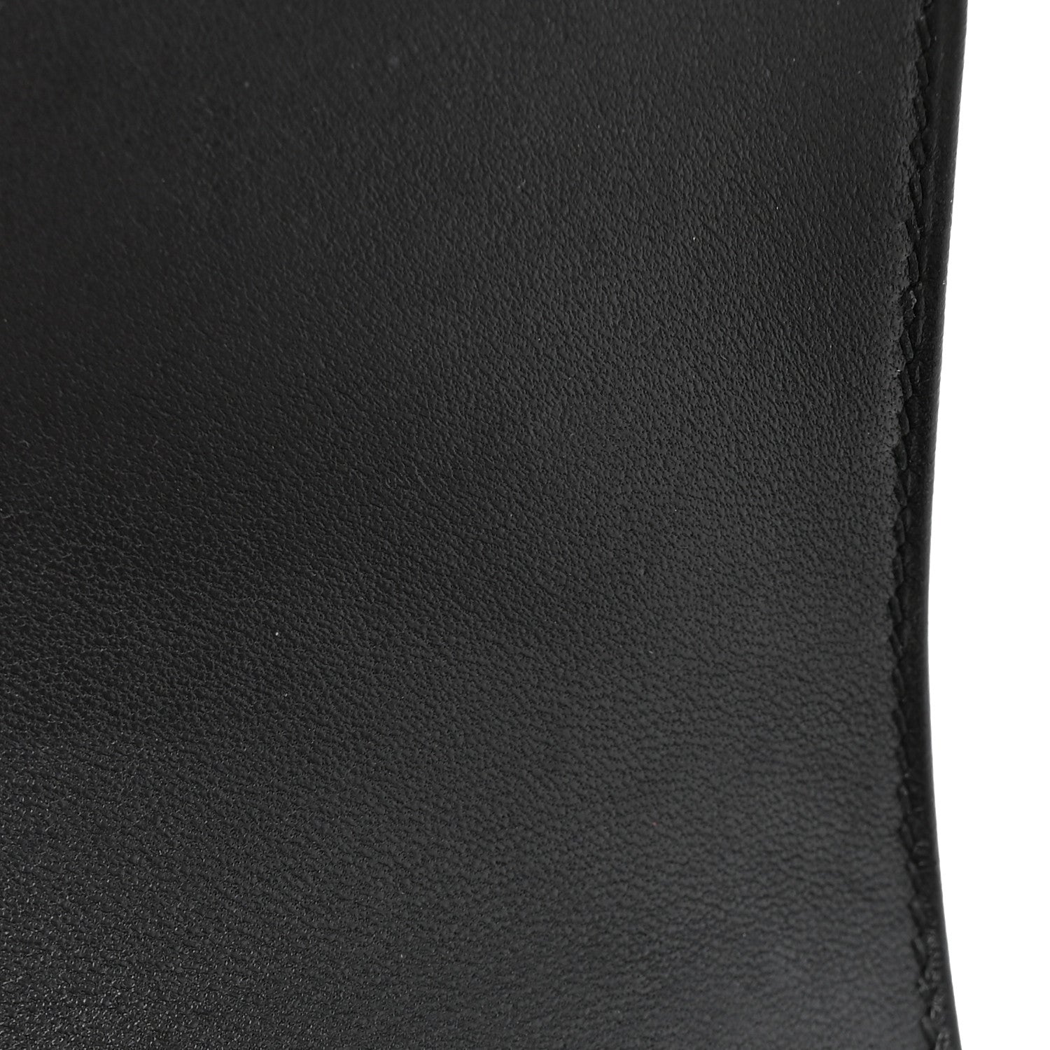 Epsom Constance 18 Black