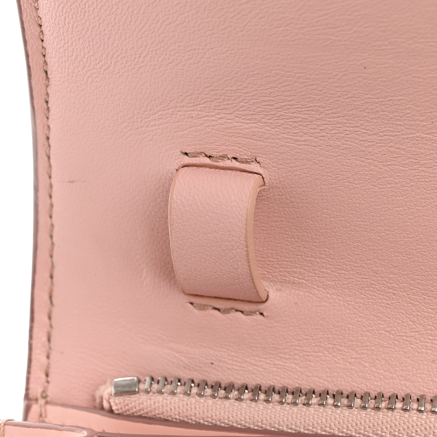Smooth Calfskin Medium Classic Box Flap Bag Pink