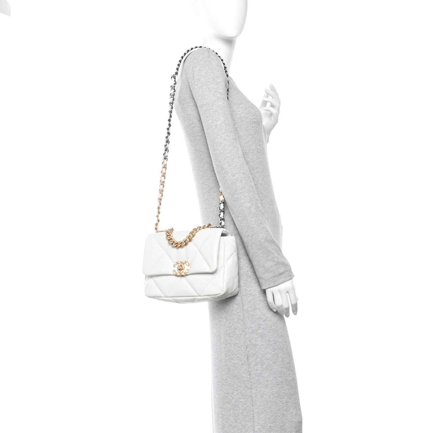 Goatskin Quilted Medium CHNL 19 Flap White