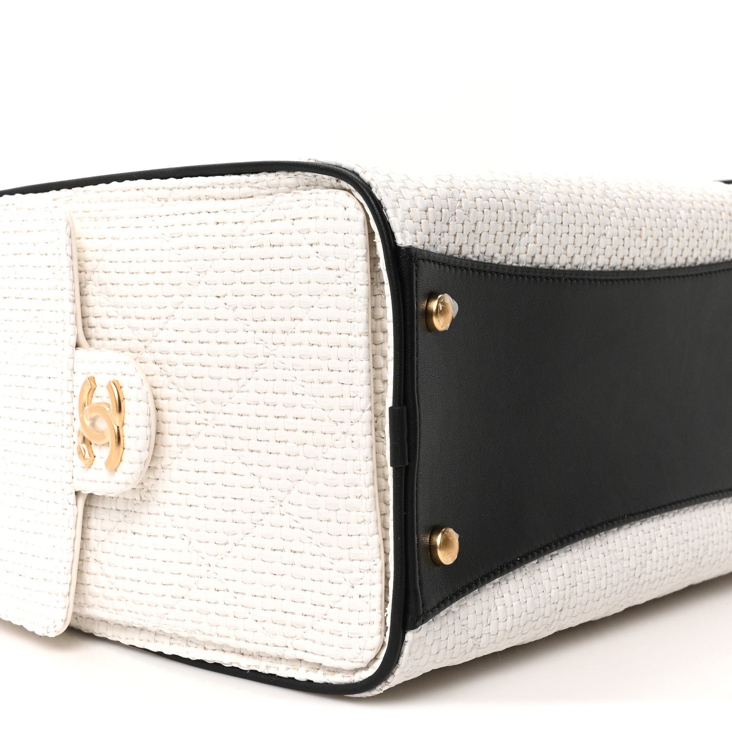 Braided Raffia Calfskin Quilted Small CHNL 25 Handbag White Black