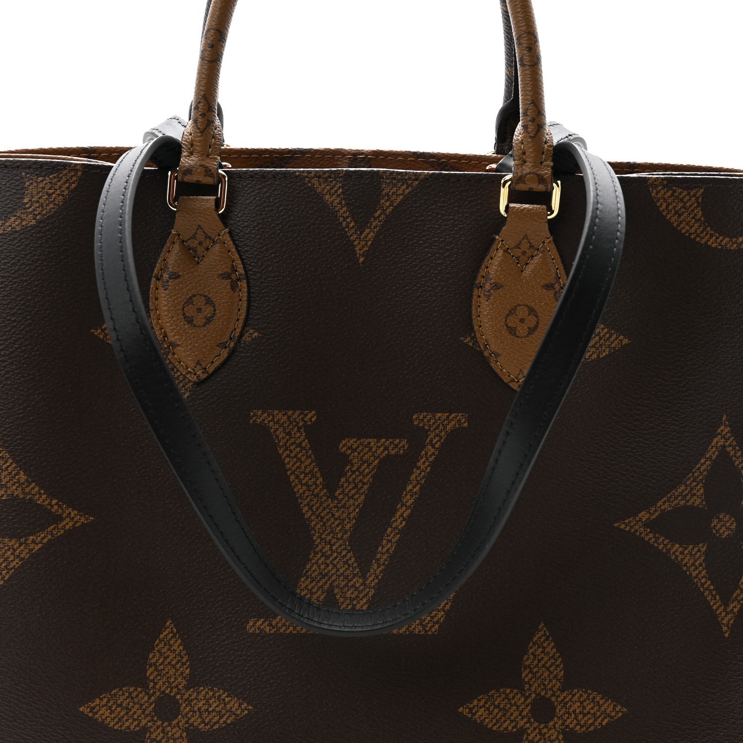 Reverse Monogram Giant Onthego MM