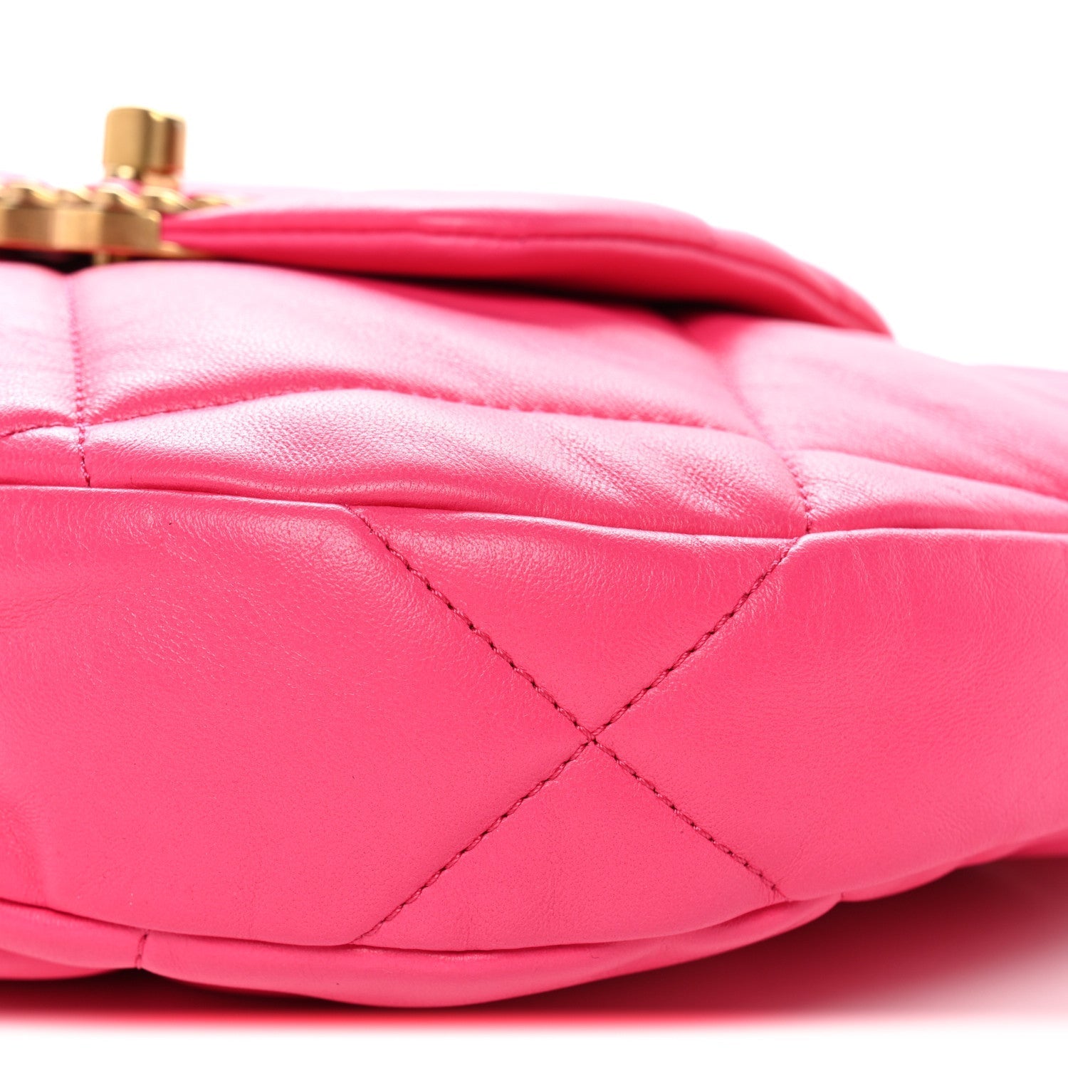 Lambskin Quilted CHNL 19 Hobo Pink
