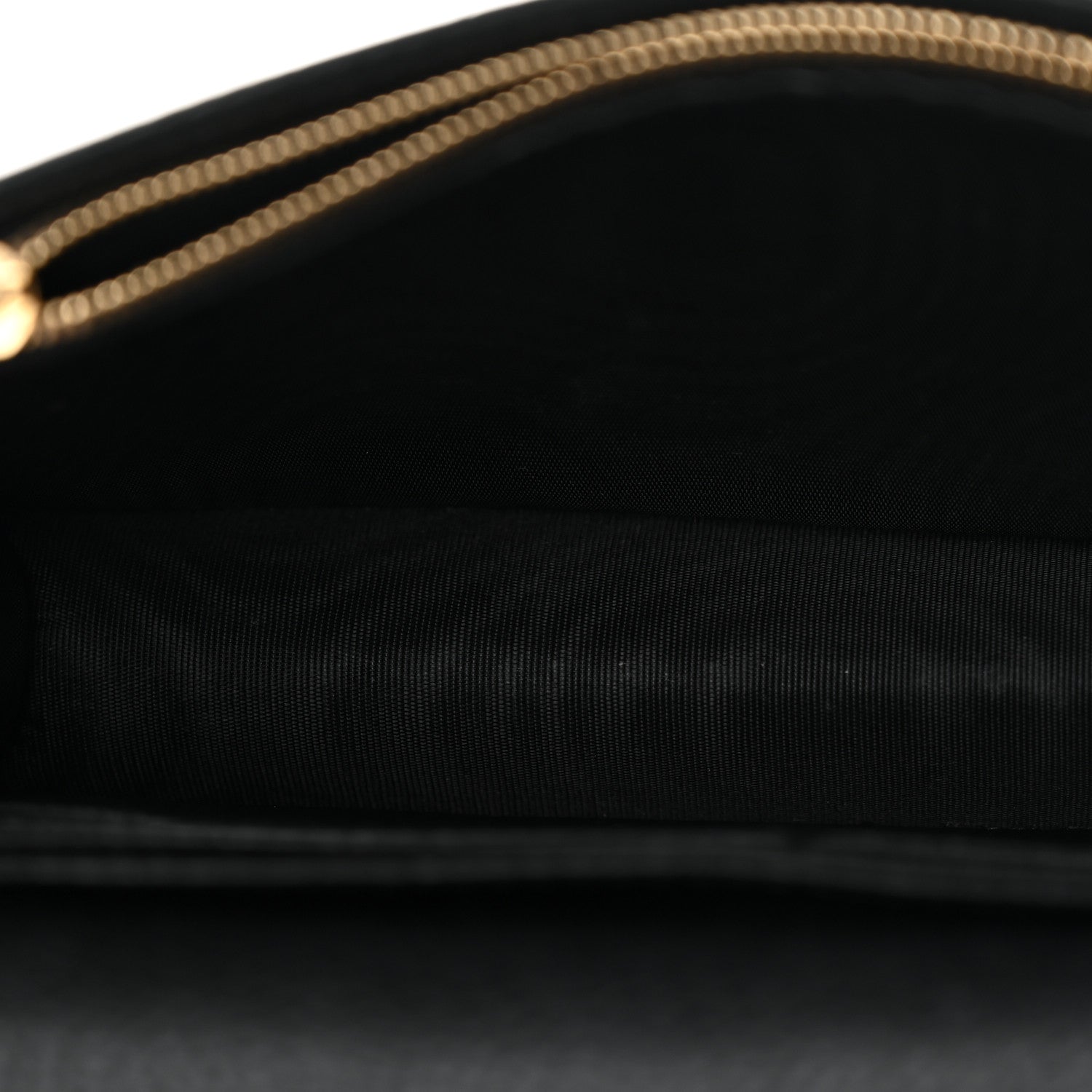 Calfskin Mini GG Marmont Chain Wallet Black