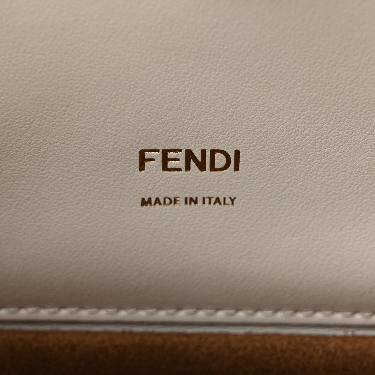 Agnello Old Shine F is FNDI Kan U Shoulder Bag White