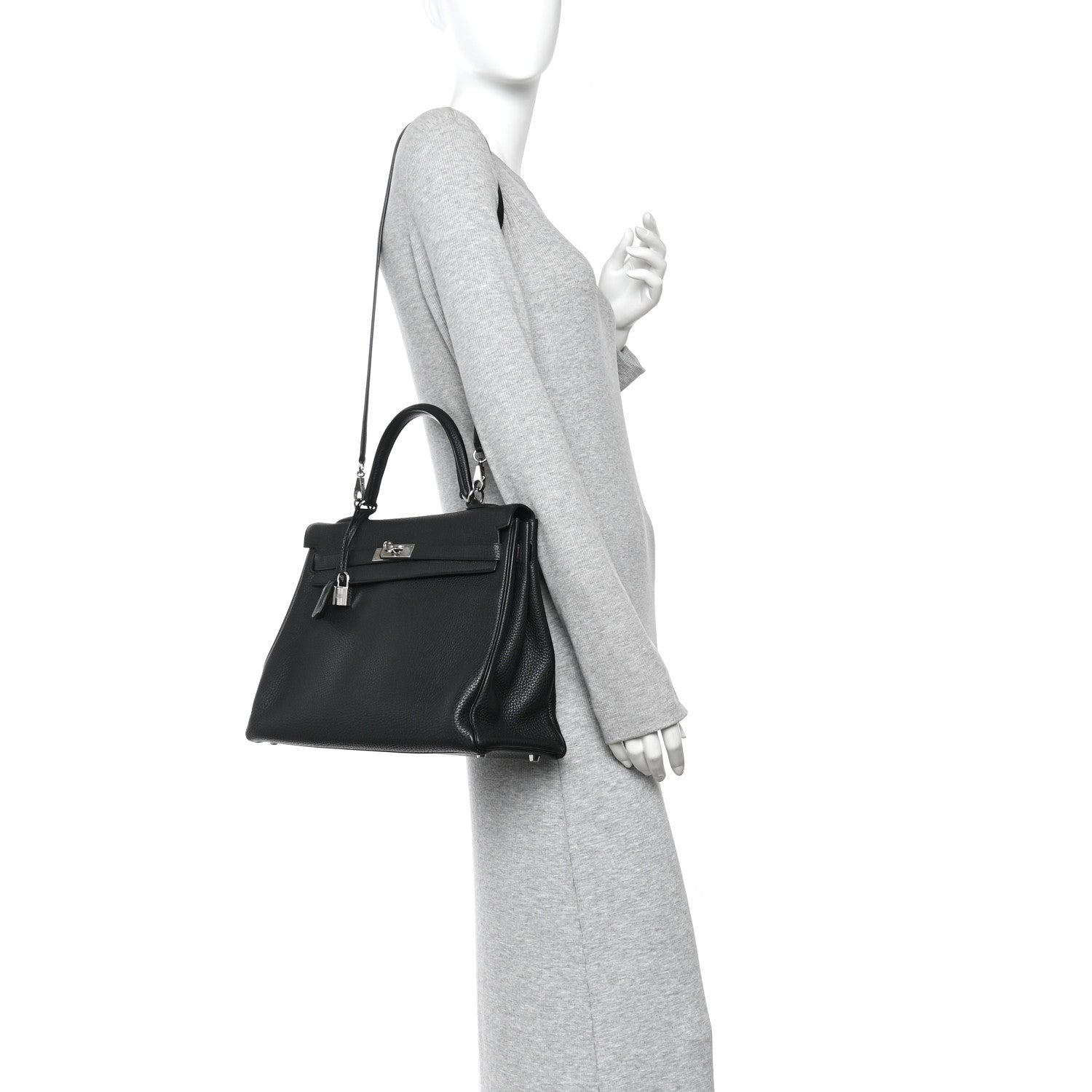 Togo Kelly Retourne 35 Black