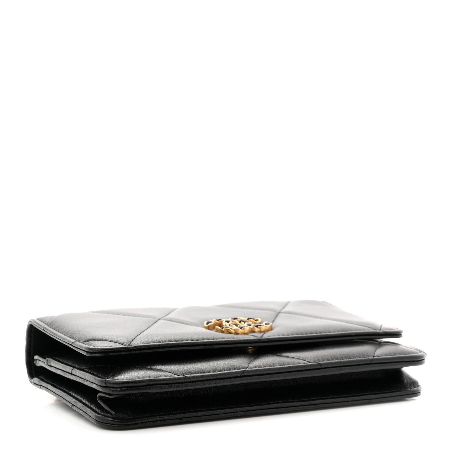 Lambskin Quilted CHNL 19 Wallet On Chain WOC Black