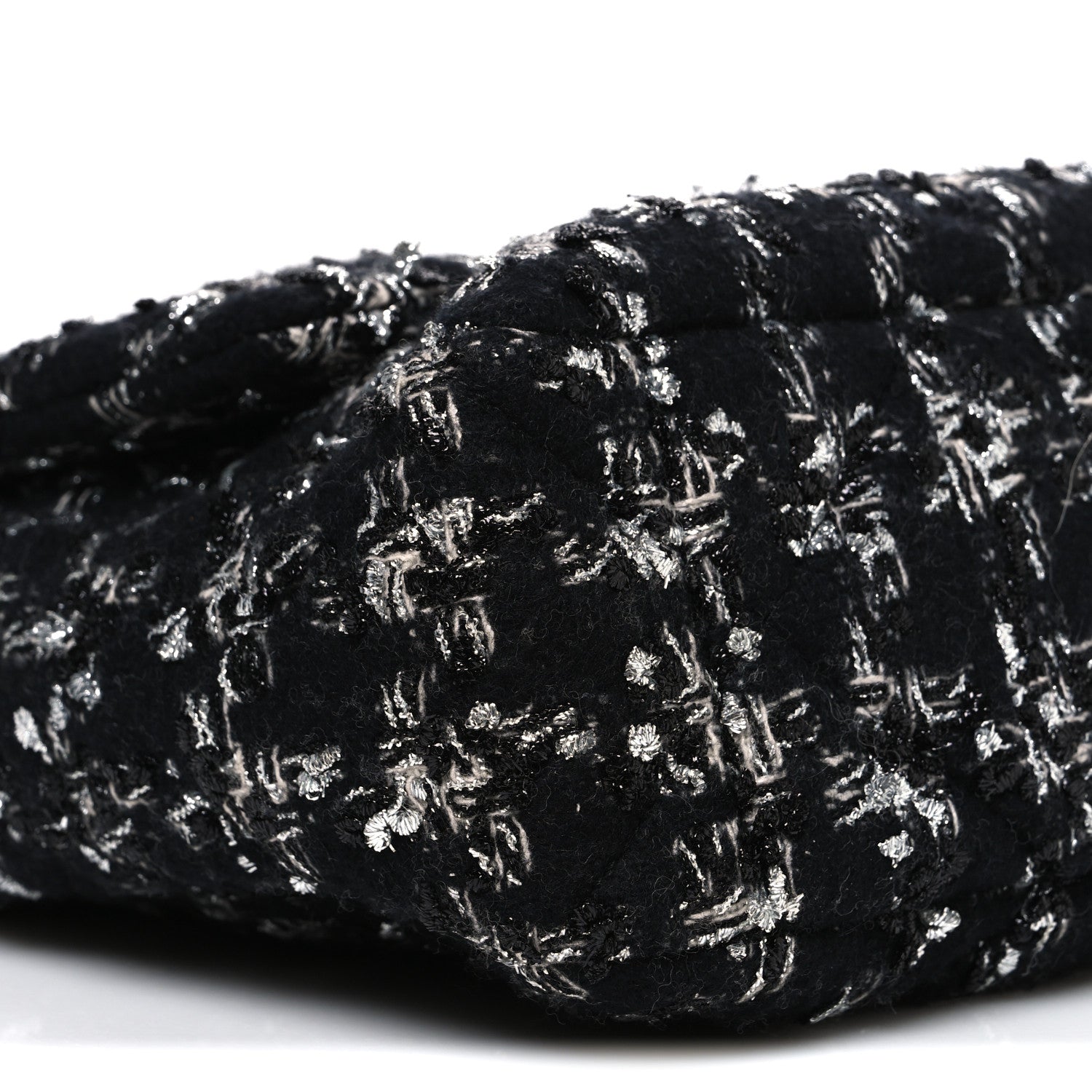 Tweed Quilted Large CHNL 19 Flap Black Silver Ecru