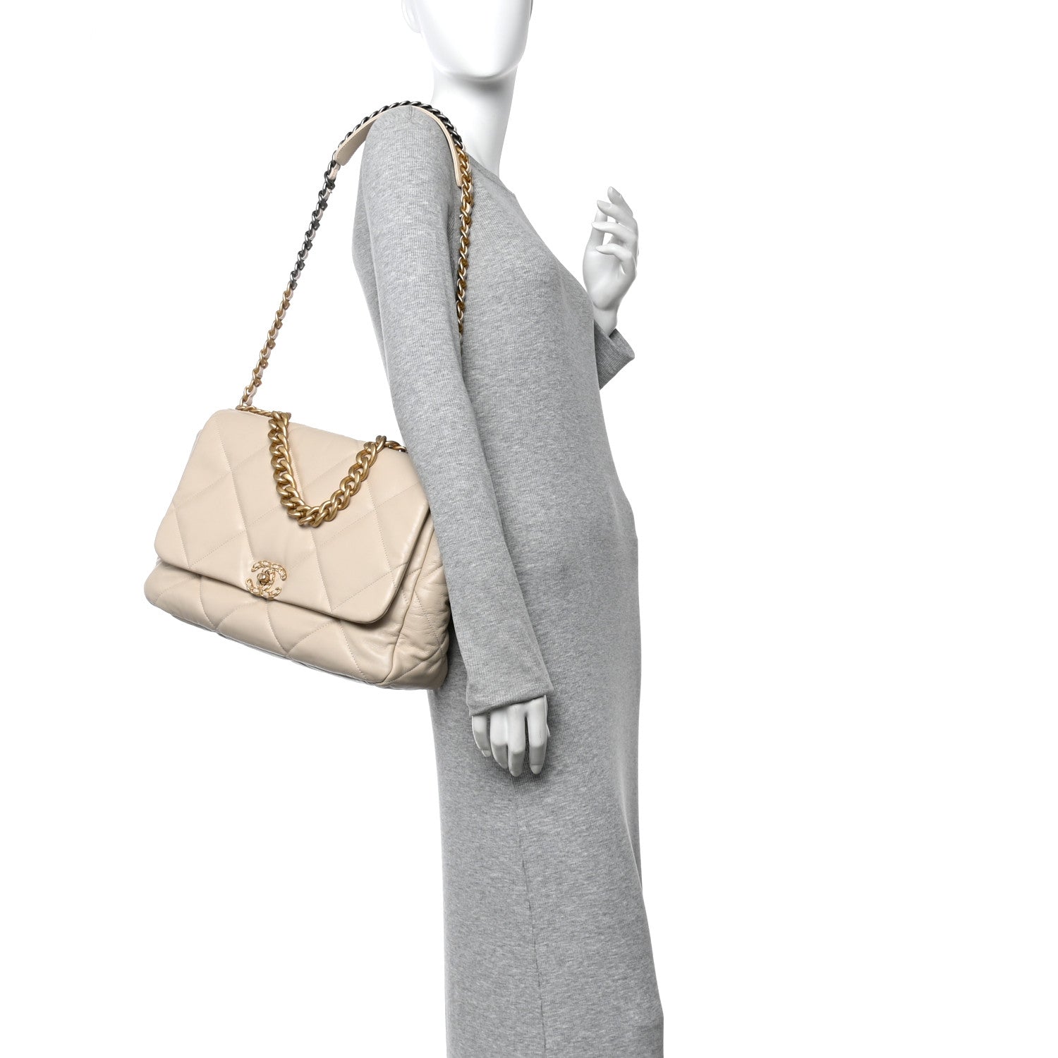 Goatskin Quilted Maxi CHNL 19 Flap Beige