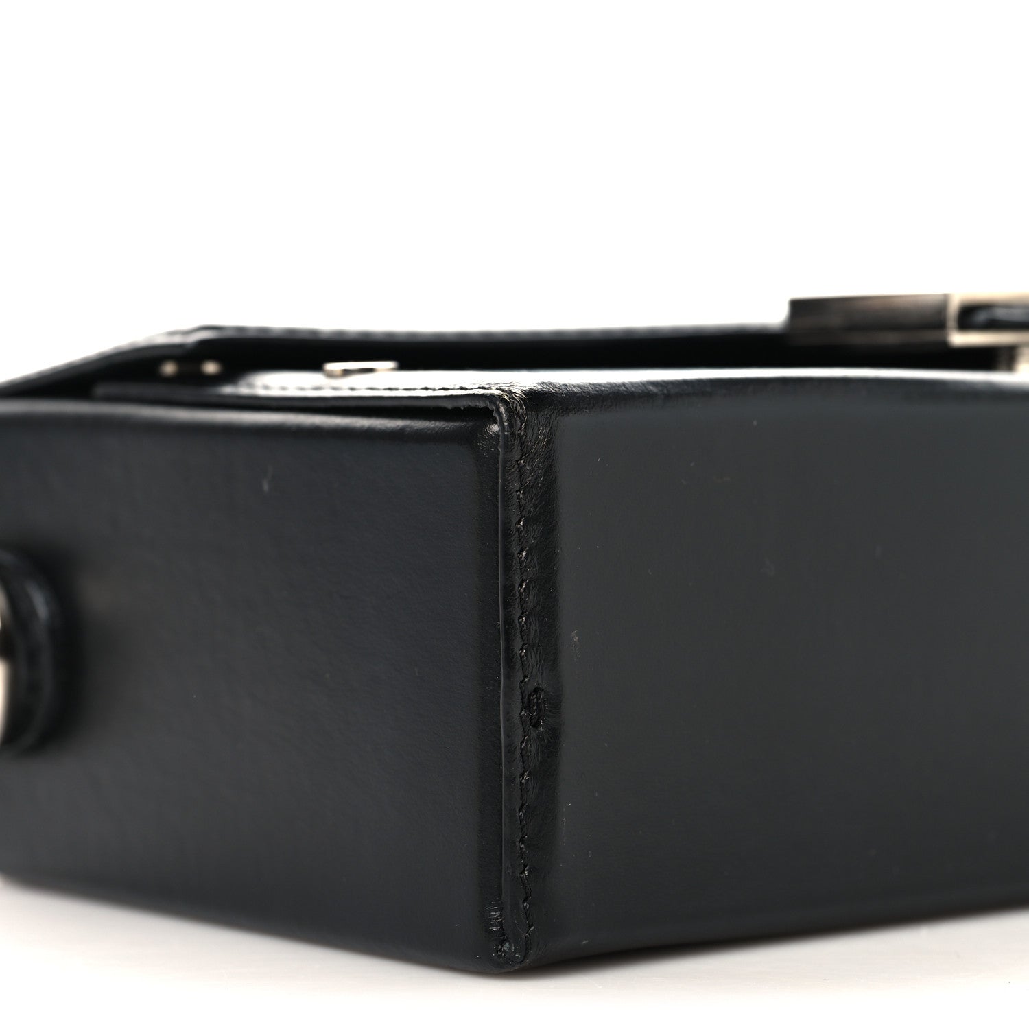 X MARC JACOBS Nappa Logo Baguette Soft Trunk Bag Black