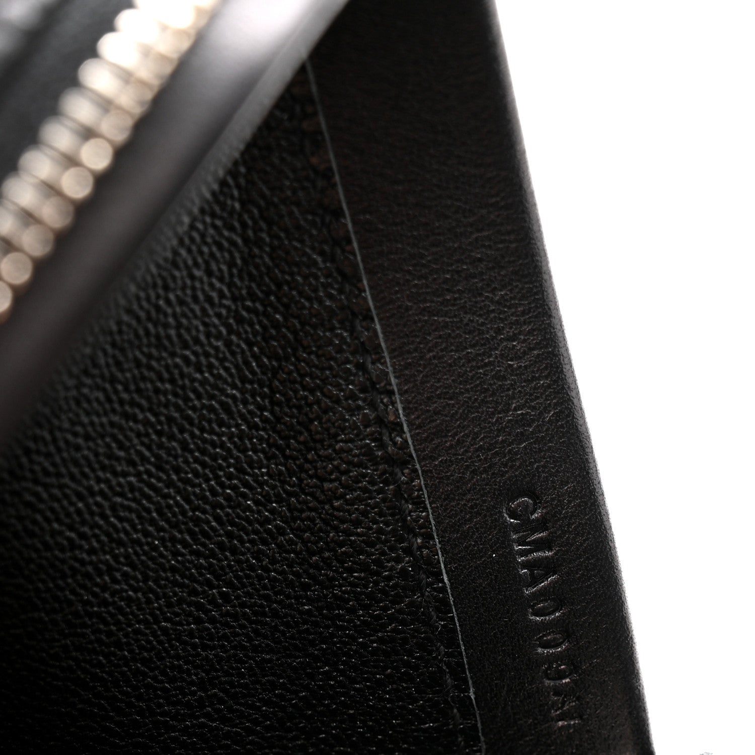 Evergrain Dr. No Plume 40 Black