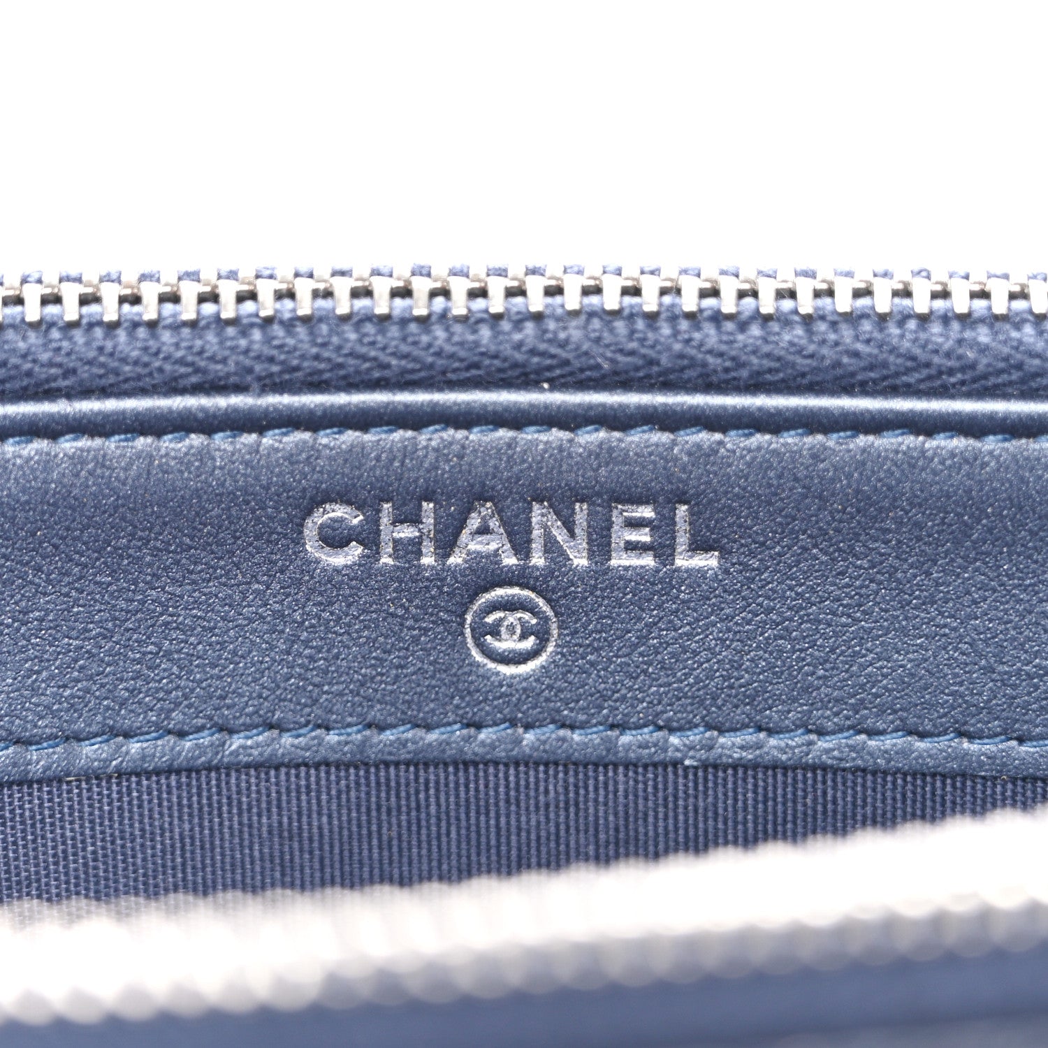 Metallic Caviar Quilted Small Boy Clutch With Chain Navy