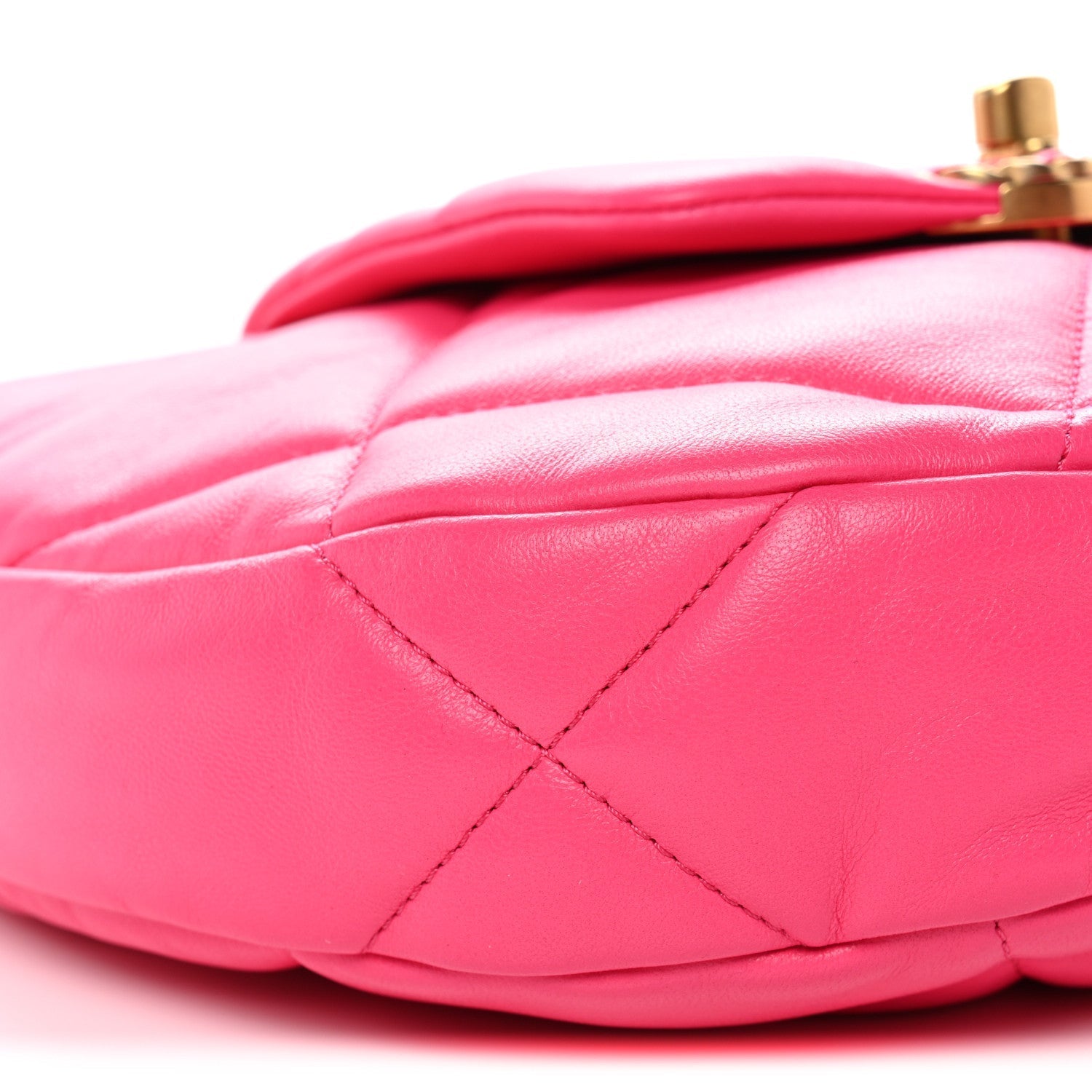 Lambskin Quilted CHNL 19 Hobo Pink