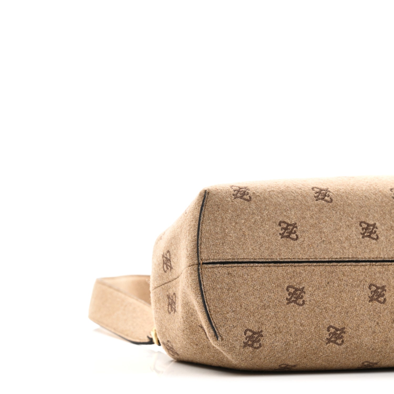 Flannel Karligraphy Embroidered Medium FNDI First Camel