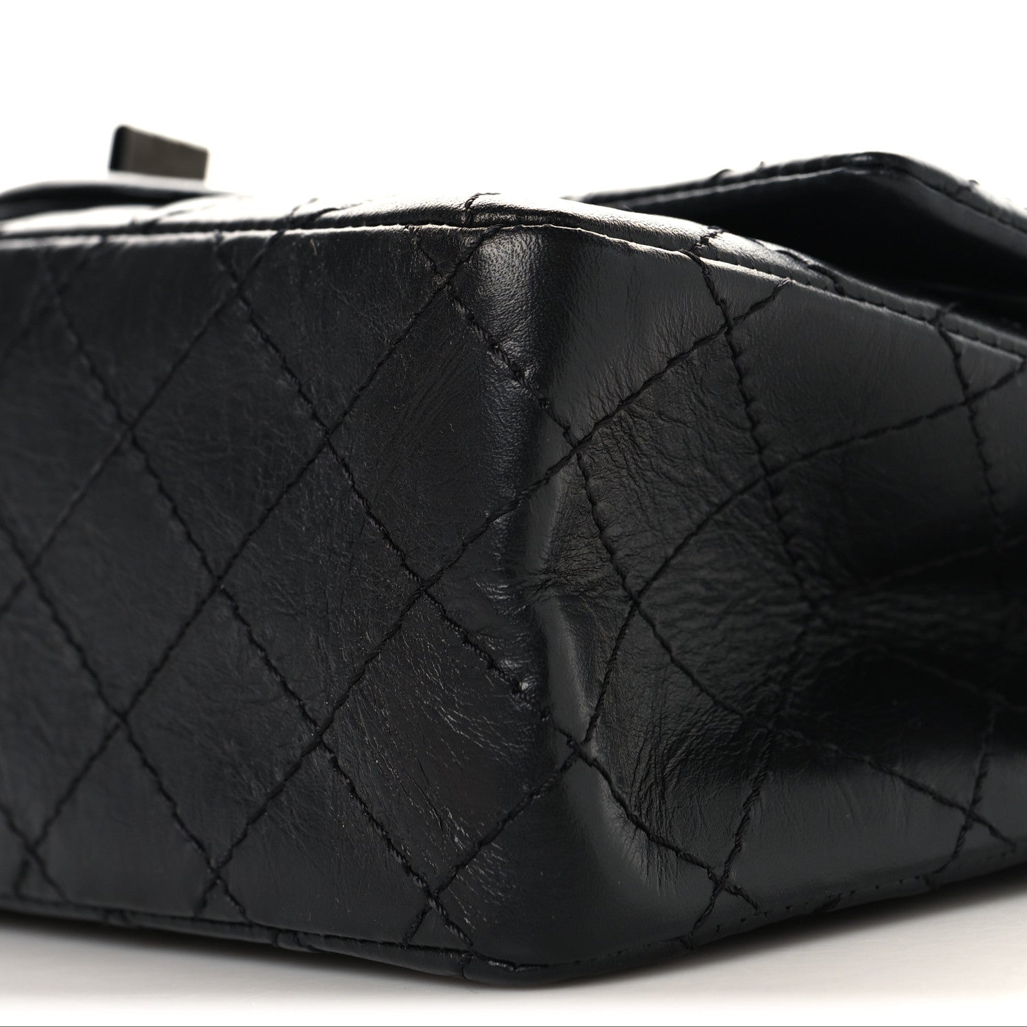 Aged Calfskin Quilted 2.55 Reissue 225 Flap So Black