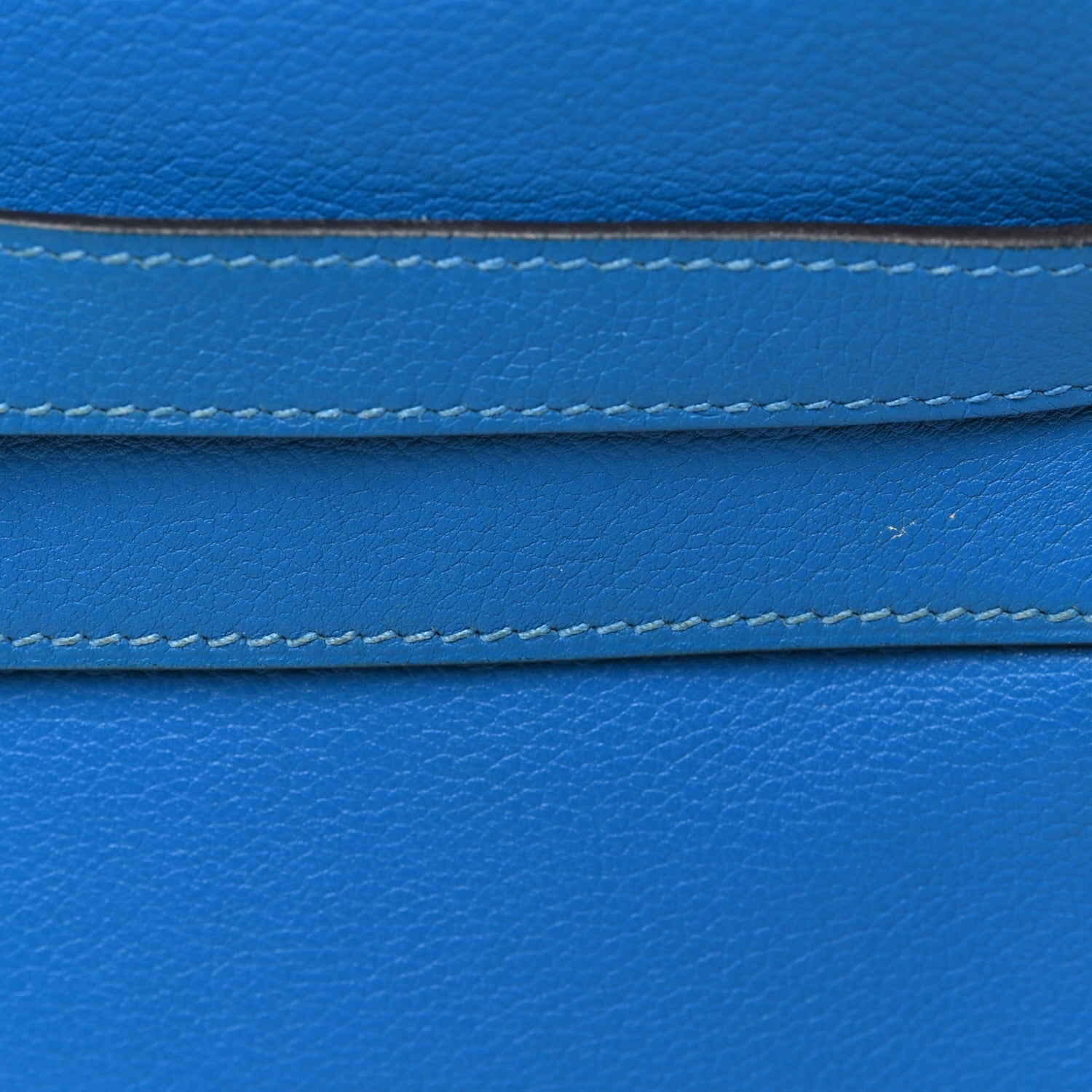 Evercolor Kelly Retourne 32 Bleu Zanzibar