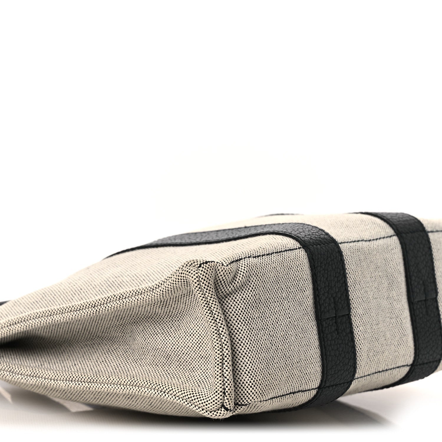 Toile Taurillon Clemence Sac Harnais Tote PM Black