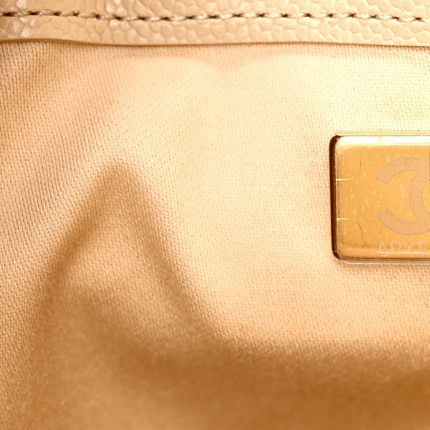 Caviar Quilted Small CHNL 25 Handbag Light Beige
