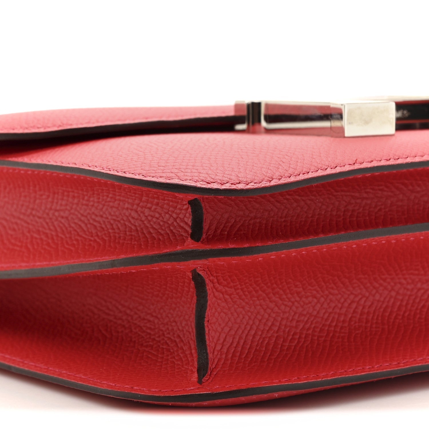 Epsom Constance 18 Rouge de Coeur