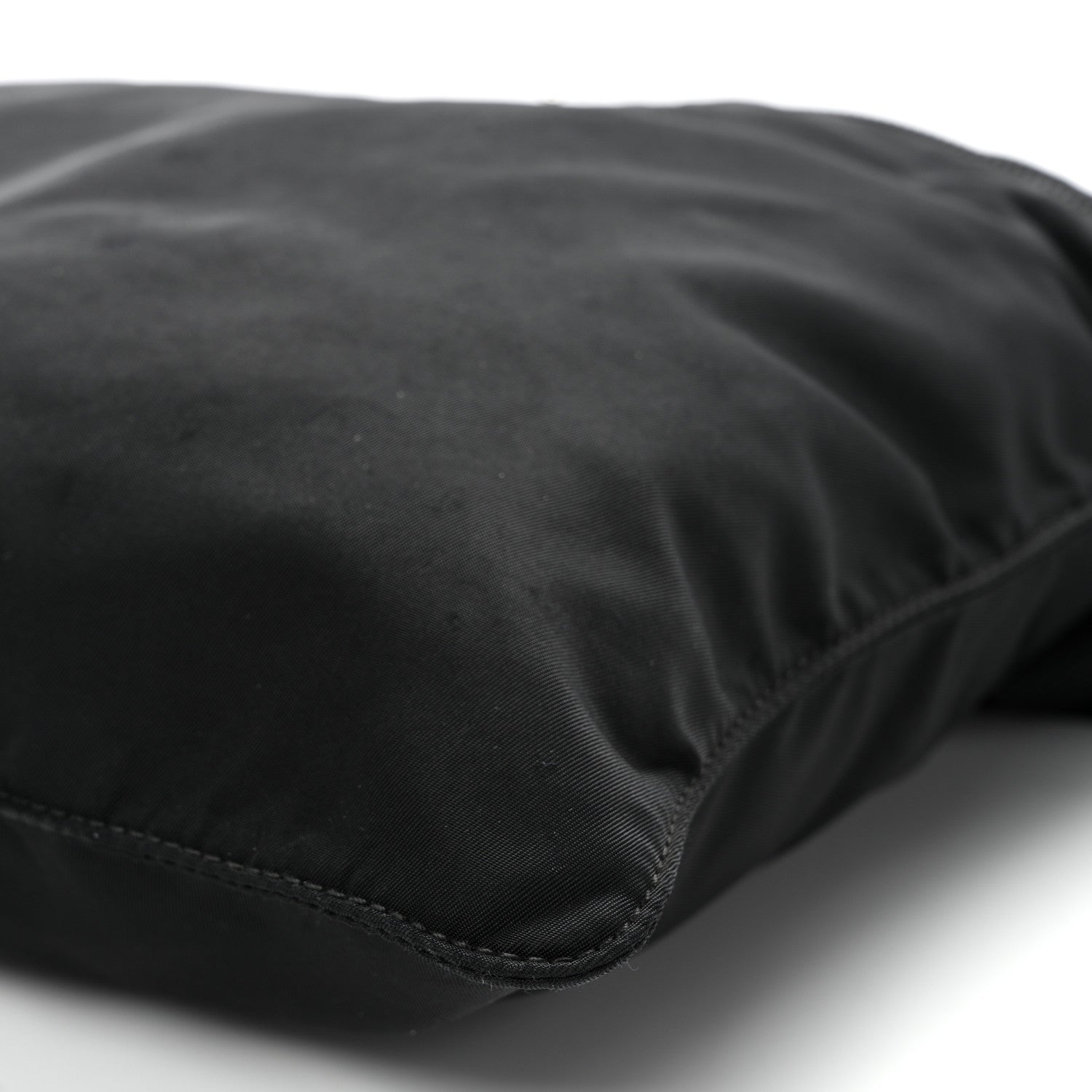 Nylon Vela Flat Messenger Bag Black