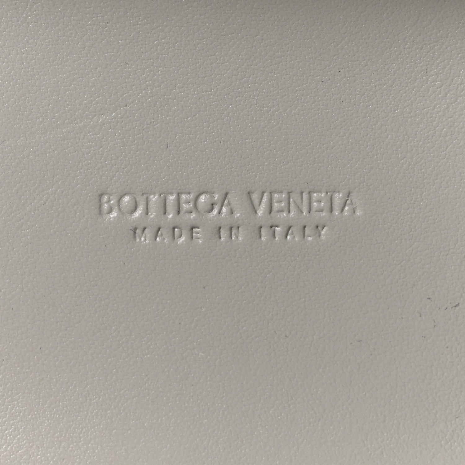 Nappa Intrecciato Small Vanity Case On Strap Agate Grey