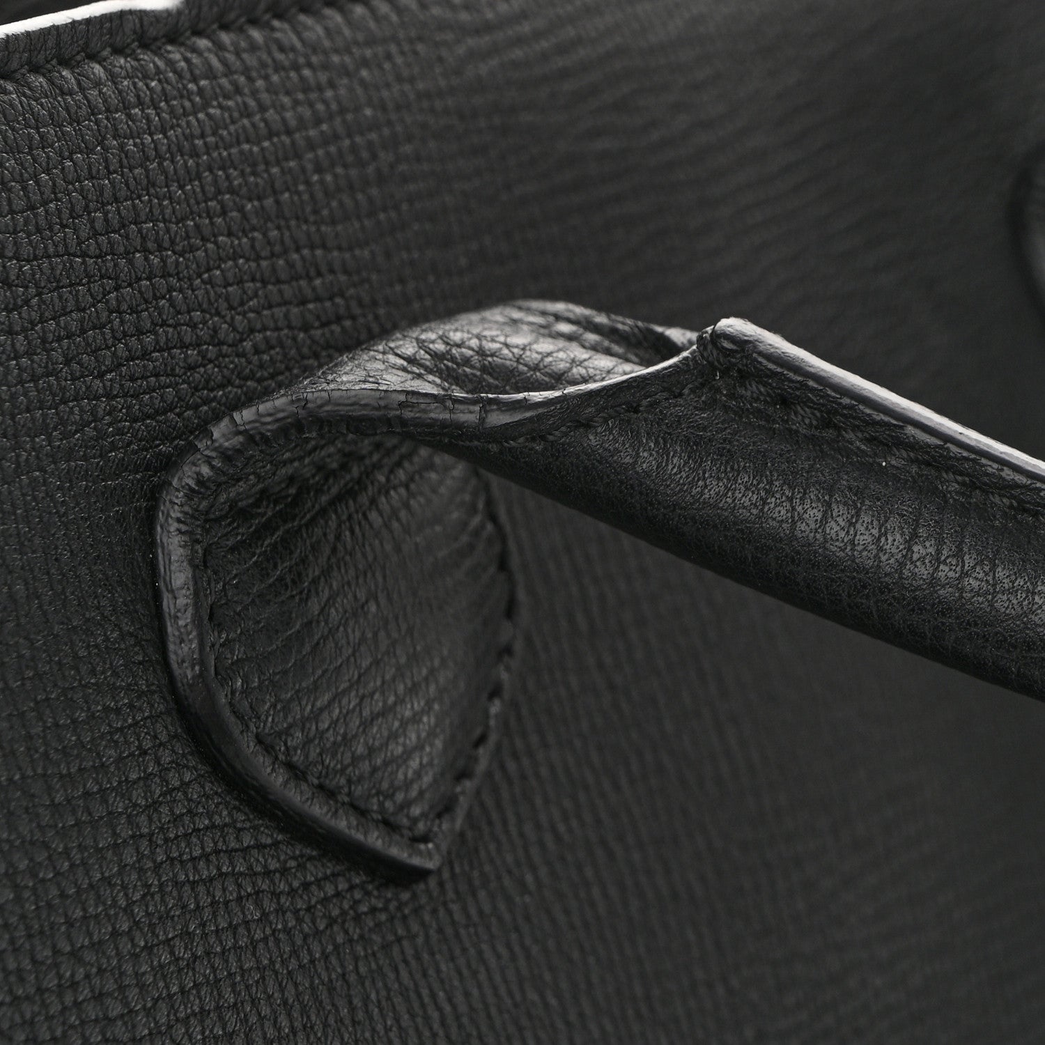 Grainy Calfskin House Check Large Banner Tote Black