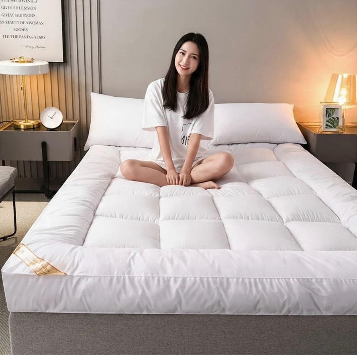 Vaccaro Topper 1100 GSM Ultra Soft Microfiber